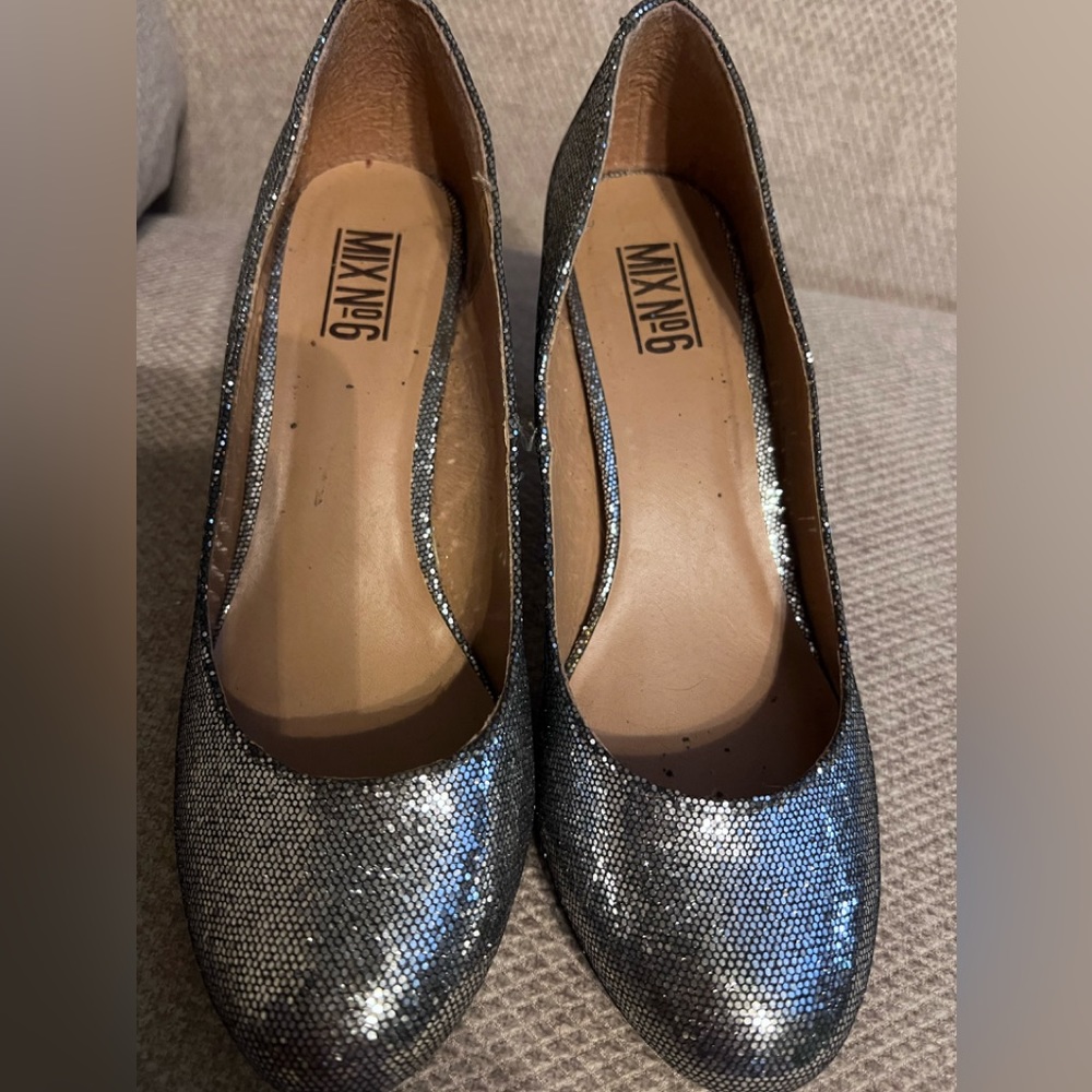 Mix no 6 Barbie heels size 9